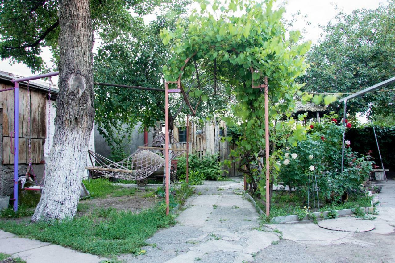 Alashkert Guesthouse ,Ալաշկերտ Հյուրատուն Gjumri Eksteriør billede